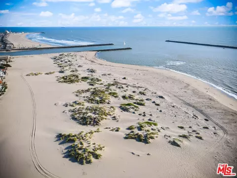 View/Area - 5122 Moonstone Way, Oxnard, CA 93035 photo 12 of 22