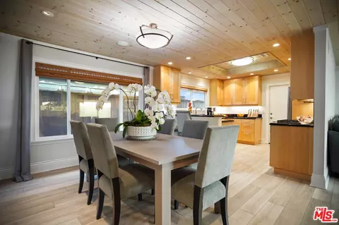 Dining - 5122 Moonstone Way, Oxnard, CA 93035 photo 2 of 2
