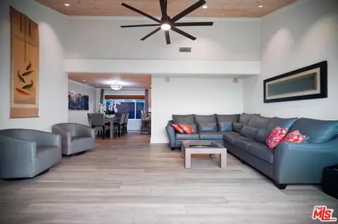 Living - 5122 Moonstone Way, Oxnard, CA 93035 photo 3 of 3