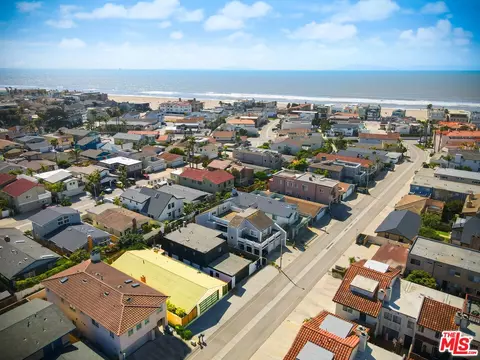 View/Area - 5122 Moonstone Way, Oxnard, CA 93035 photo 2 of 22