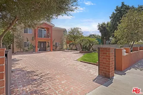 2630 Cullen St, Los Angeles, CA 90034