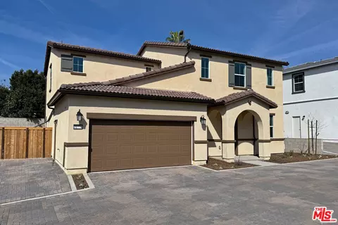 11775 N Fenton Ave, Sylmar, CA 91342