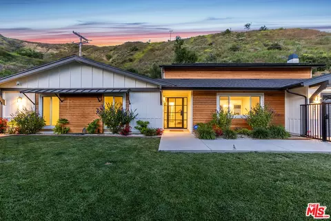 247 Channel Heights Ct, Ventura, CA 93003