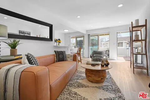 2867 Instone Ct, Westlake Village, CA 91361