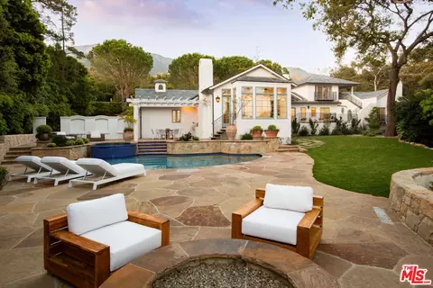 1839 E Mountain Dr, Santa Barbara, CA 93108