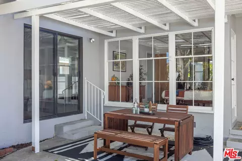 Exterior - 5231 E Patterson St, Long Beach, CA 90815 photo 6 of 11