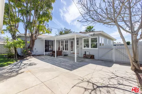 Exterior - 5231 E Patterson St, Long Beach, CA 90815 photo 8 of 11