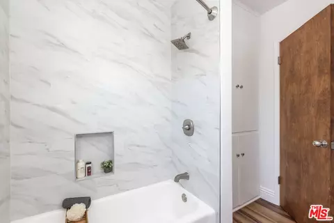 Bath - 5231 E Patterson St, Long Beach, CA 90815 photo 4 of 5