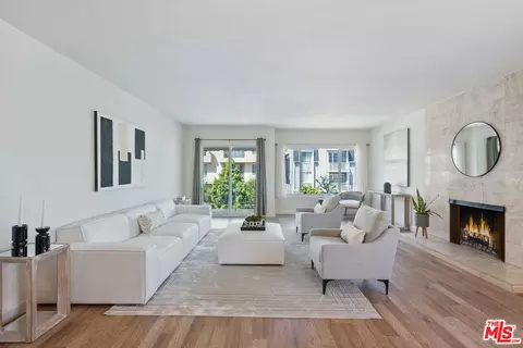 1454 Reeves St #3, Los Angeles, CA 90035