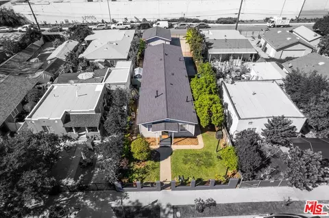 Exterior - 417 E Truslow Ave, Fullerton, CA 92832 photo 8 of 9
