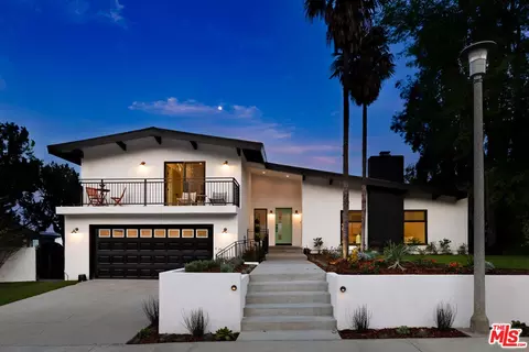 19650 Greenbriar Dr, Tarzana, CA 91356