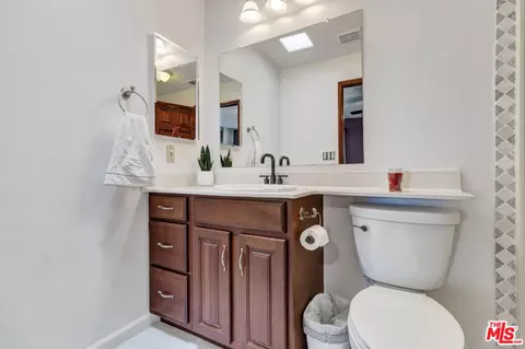 Bath - 24400 Combine Cir, Wildomar, CA 92595 photo 6 of 6