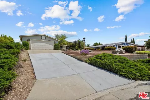 Exterior - 24400 Combine Cir, Wildomar, CA 92595 photo 5 of 16