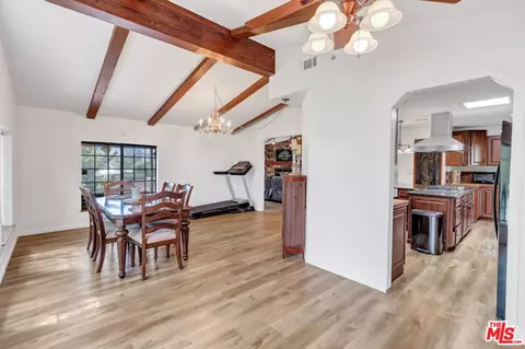 Entry Way - 24400 Combine Cir, Wildomar, CA 92595 photo 2 of 2