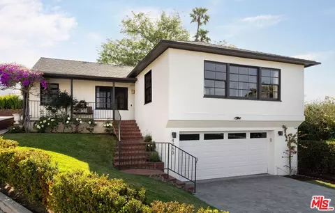 4250 Holly Knoll Dr, Los Angeles, CA 90027