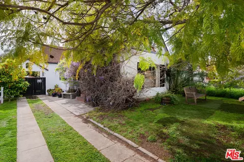 2047 Malcolm Ave, Los Angeles, CA 90025