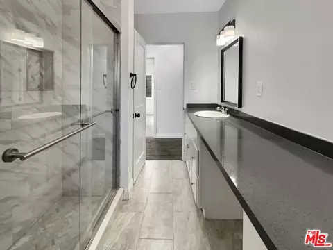 272 E Harcourt St, Long Beach, CA 90805 photo 15