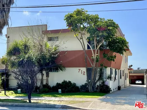 712 W Beach Ave, Inglewood, CA 90302