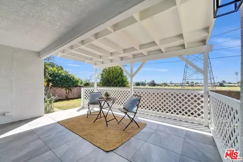 Exterior - 717 S Clymar Ave, Compton, CA 90220 photo 3 of 8