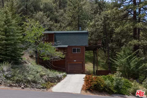 1409 Lassen Way, Pine Mountain Club, CA 93222