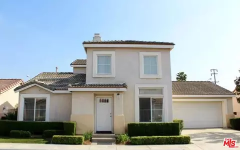233 Oakview Dr, Azusa, CA 91702