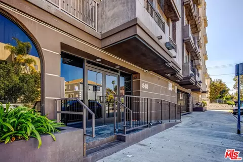 691 Irolo St Los Angeles Ca 90005