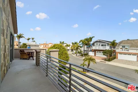 View/Area - 2261 Monaco Dr, Oxnard, CA 93035 photo 1 of 2