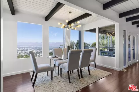 Dining - 3252 Wrightwood Dr, Studio City, CA 91604 photo 3 of 10