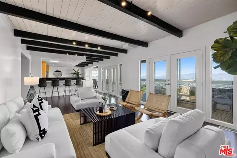 Living - 3252 Wrightwood Dr, Studio City, CA 91604 photo 1 of 4