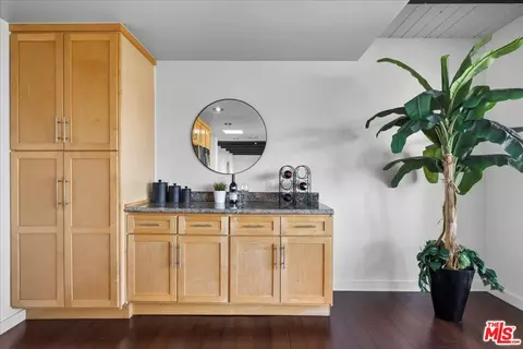 Entry Way - 3252 Wrightwood Dr, Studio City, CA 91604 photo 1 of 2