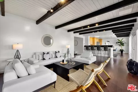 Living - 3252 Wrightwood Dr, Studio City, CA 91604 photo 2 of 4
