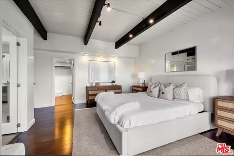 Bedroom - 3252 Wrightwood Dr, Studio City, CA 91604 photo 3 of 4