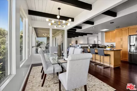Dining - 3252 Wrightwood Dr, Studio City, CA 91604 photo 4 of 10