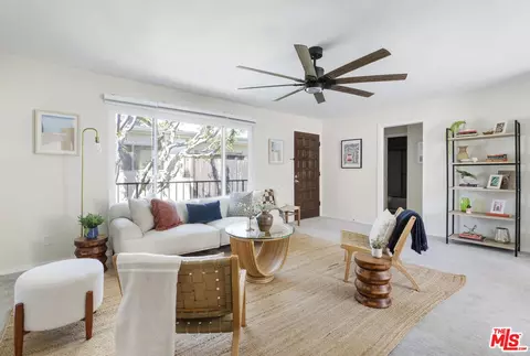 1323 S Carmelina Ave #217, Los Angeles, CA 90025