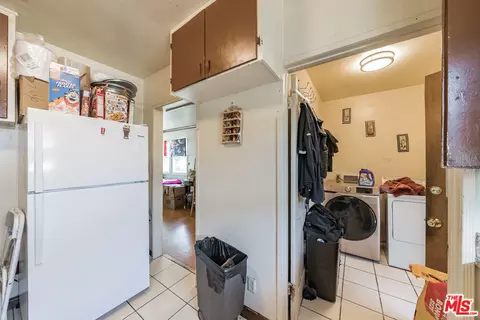 Other - 1063 N Summit Ave, Pasadena, CA 91103 photo 1 of 3