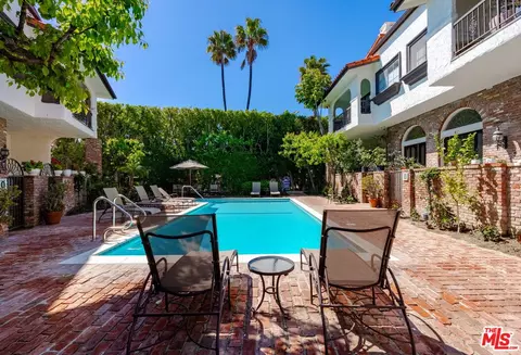 2311 Roscomare Rd #10, Los Angeles, CA 90077