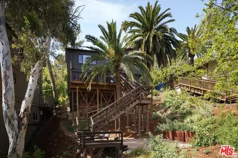 664 Quail Dr, Los Angeles, CA 90065