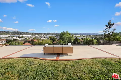 Exterior - 281 Amberwood Dr, Walnut, CA 91789 photo 7 of 7