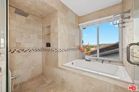 Bath - 281 Amberwood Dr, Walnut, CA 91789 photo 3 of 4