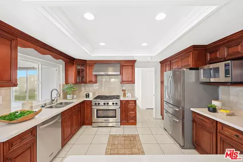 Kitchen - 281 Amberwood Dr, Walnut, CA 91789 photo 1 of 3