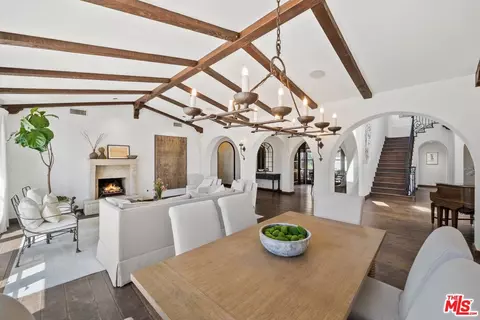 Dining - 2527 Mesa Ter, Upland, CA 91784 photo 1 of 2