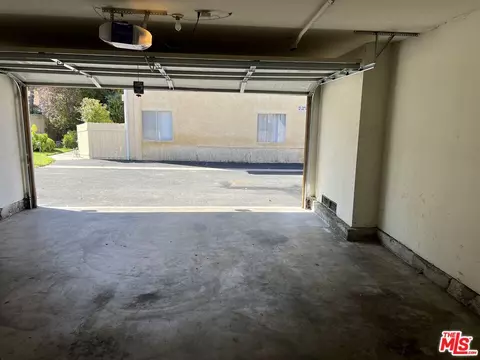 Exterior - 8020 Canby Ave #6, Reseda, CA 91335 photo 10 of 11