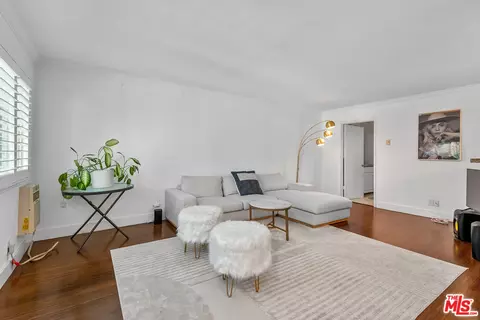 2884 Sawtelle Blvd #101, Los Angeles, CA 90064