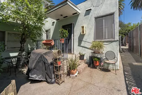 Exterior - 241 E Washington Blvd, Pasadena, CA 91104 photo 5 of 5