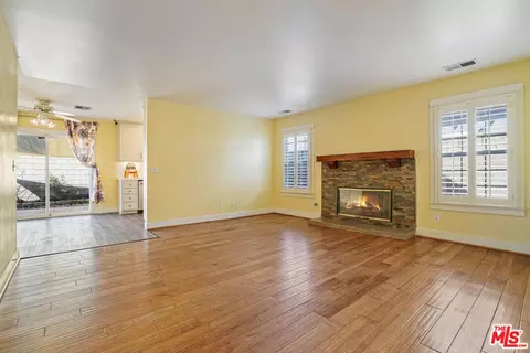 Living - 1127 Shady Ln, Fillmore, CA 93015 photo 1 of 4