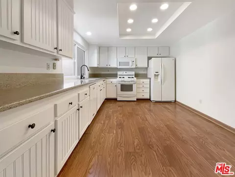 777 Wind Willow Way, Simi Valley, CA 93065 photo 14