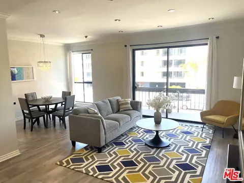 2175 S Beverly Glen Blvd #302, Los Angeles, CA 90025