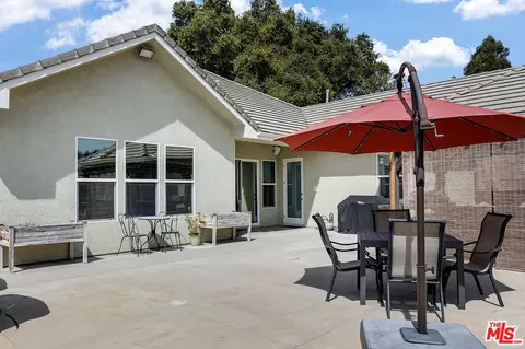 Exterior - 612 Ranchito Rd, Monrovia, CA 91016 photo 5 of 7