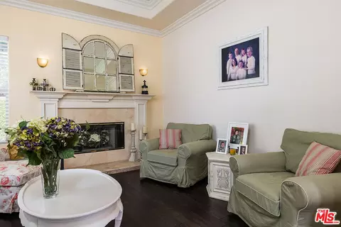 Living - 612 Ranchito Rd, Monrovia, CA 91016 photo 1 of 4