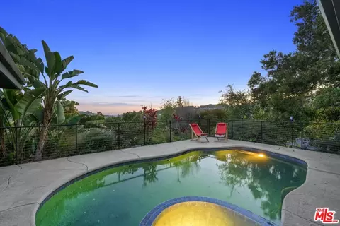 Exterior - 1839 Risa Pl, Glendale, CA 91208 photo 11 of 16